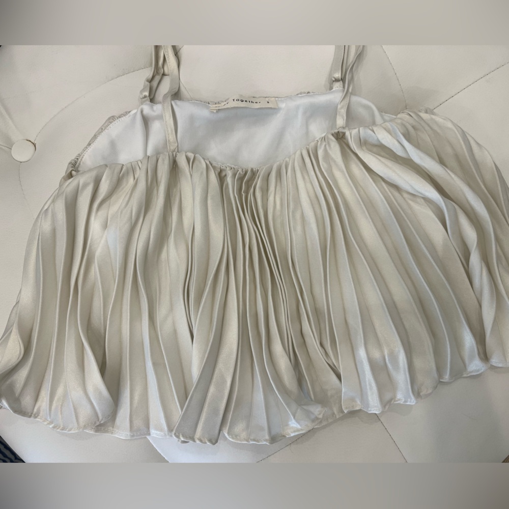 Ribbed Pearl White Top